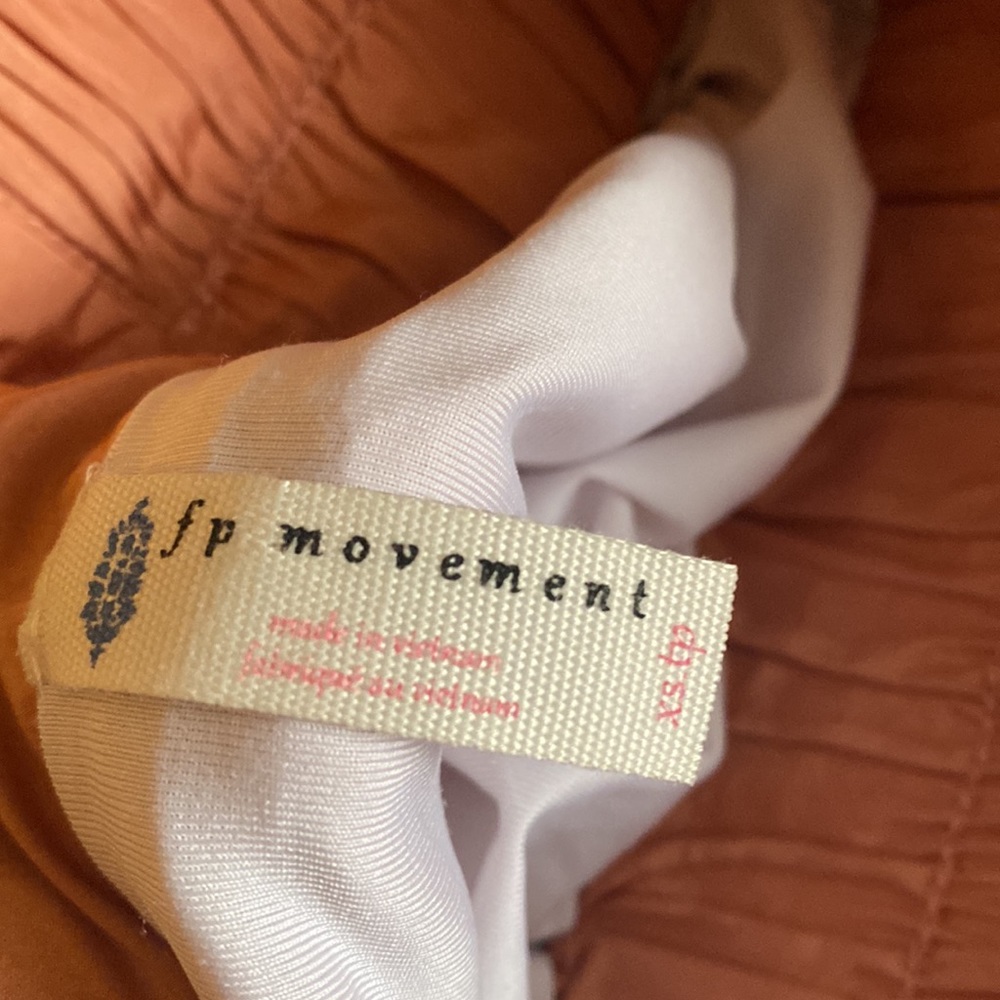 ♥️… Free People Movement The Way Home Sporty Outdoor Shorts - Picture 6 of 9